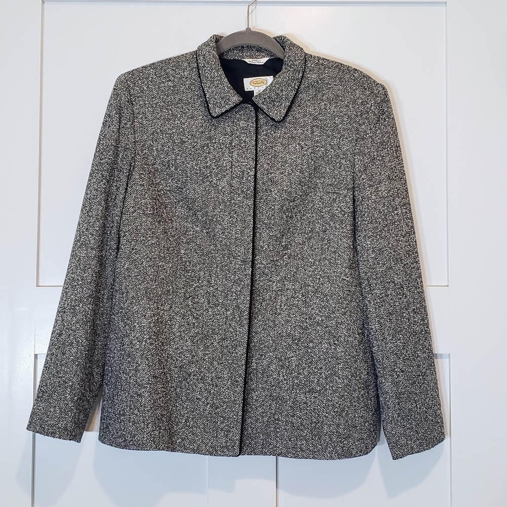 Talbots Vintage Tweed Wool Blend Lined Jacket Snap Down Black White 12 Petite